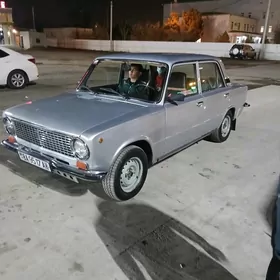 Lada 2104 1980
