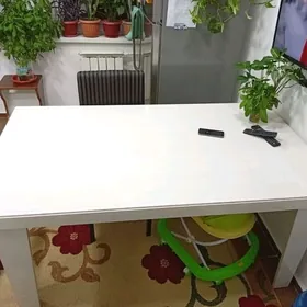 кухонный стол