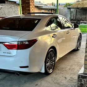 Lexus ES 350 2015