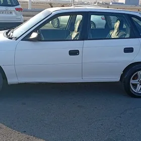 Opel Astra 1995