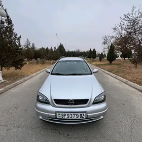Opel Astra 2000