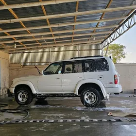 Toyota Land Cruiser 1995