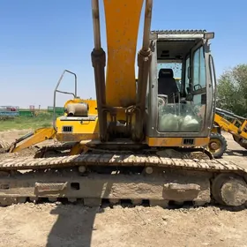 JCB Pilingmaster 2010