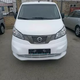 Nissan NV200 2020