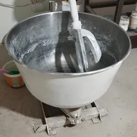 hamyr garýan meşalka