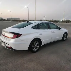 Hyundai Sonata 2021
