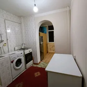 10 mikr 1 kom satlyk jaý