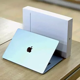 Apple MacbookAir15|512GB|16GB