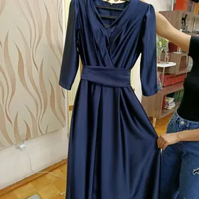 Платье вечерное