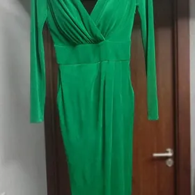 платье вечернее