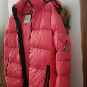 kurtka moncler
