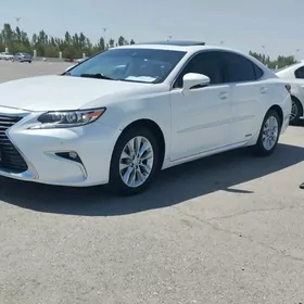 Lexus ES 300h 2015