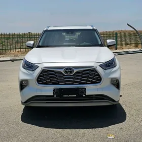 Toyota Highlander 2020