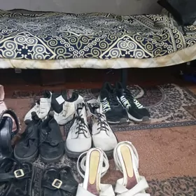 продаю обувь