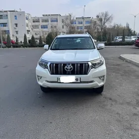Toyota Land Cruiser Prado 2018