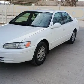 Toyota Camry 1998