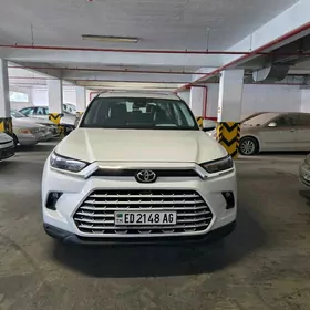 Toyota Highlander 2024