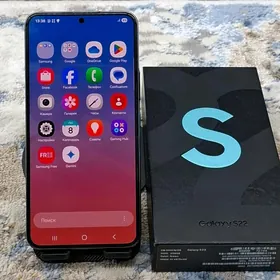 Samsung S22  5G  8/256gb