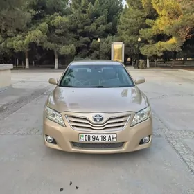 Toyota Camry 2010