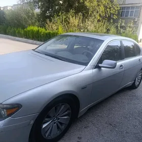 BMW 745 2004