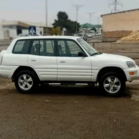 Toyota RAV4 1999