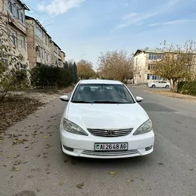 Toyota Camry 2005