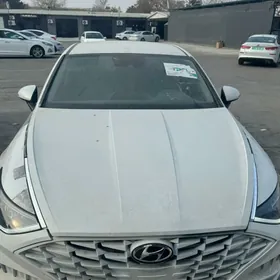 Hyundai Sonata 2021