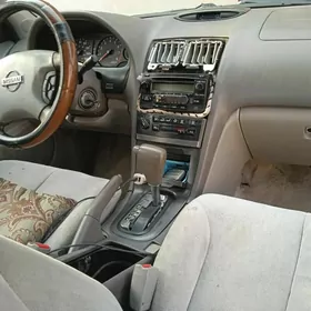 Nissan Maxima 2001