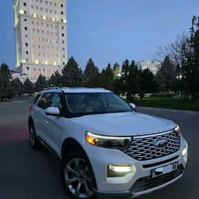 Ford Explorer 2021