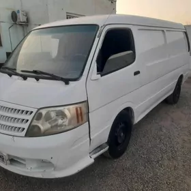 Toyota Hiace 2009