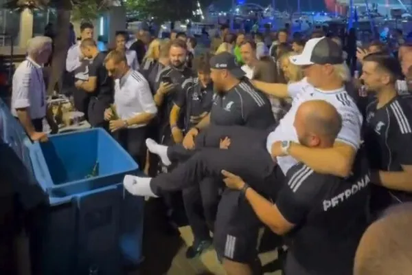 «F-1-iň» Mercedes-AMG topary Waltteri Bottasy zibile zyňdy