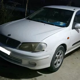 Nissan Sunny 2002