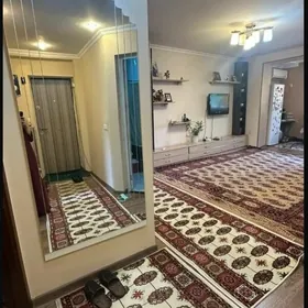 5 Mkr Мкр 3 комнаты 2 этаж