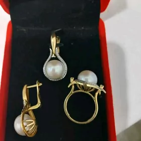 gyzyl yerewan komplekt