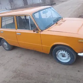 Lada 2102 1985