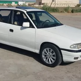 Opel Astra 1992