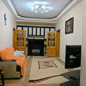 Arenda 3 mkr 2 komnat