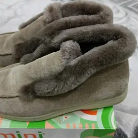 ПРОДАЮ БОТИНКИ LORO PIANA НОВЫ