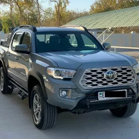 Toyota Tacoma 2018