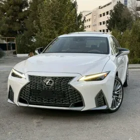 Lexus IS 300 2021