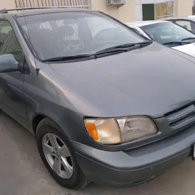 Toyota Sienna 2000