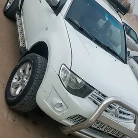 Mitsubishi L200 2011