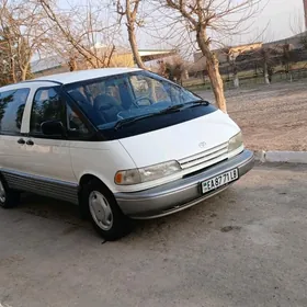 Toyota Previa 1991