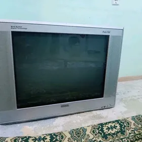 telewizor plesteysin