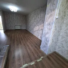 9 MKR.  3 ETAJ. 1W2 KOMNAT