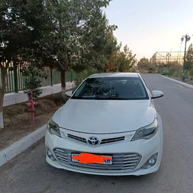 Toyota Avalon 2013