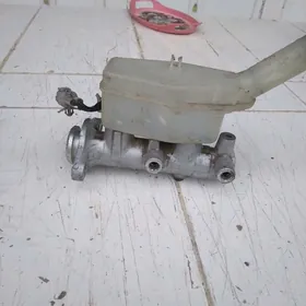 главный тормозной цидиндр