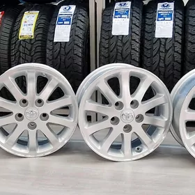 CAMRY BROŞKA R15 DISKA ✅️