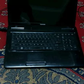 Noutbuklar.  Toshiba