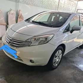 Nissan Versa Note 2019